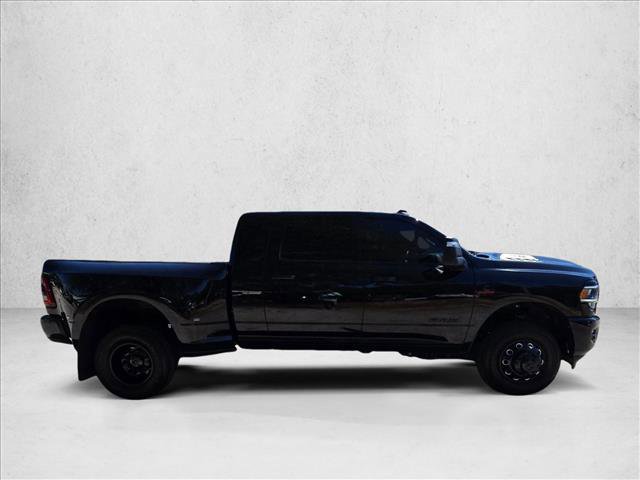 Used 2024 RAM 3500 Laramie w/ Night Edition AWD/4WD image 3