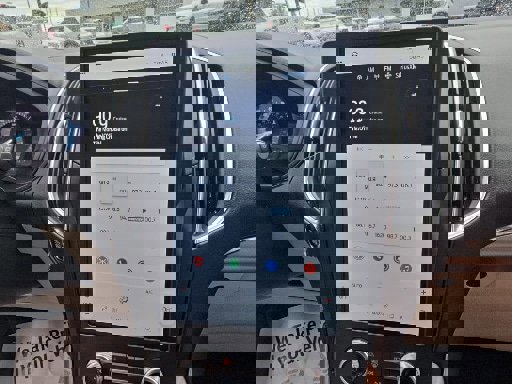 Certified 2024 Ford Edge Titanium w/ Equipment Group 301A image 21