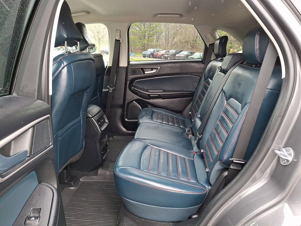 Certified 2022 Ford Edge SEL w/ Sport Appearance Package image 13