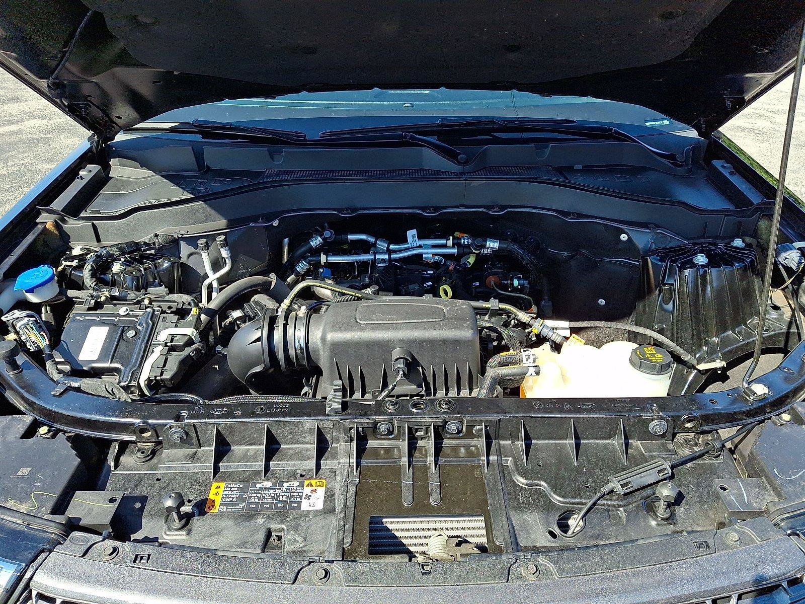 Certified 2023 Ford Explorer XLT w/ Equipment Group 202A AWD/4WD image 29
