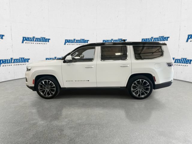 Used 2022 Jeep Grand Wagoneer Series III AWD/4WD image 6