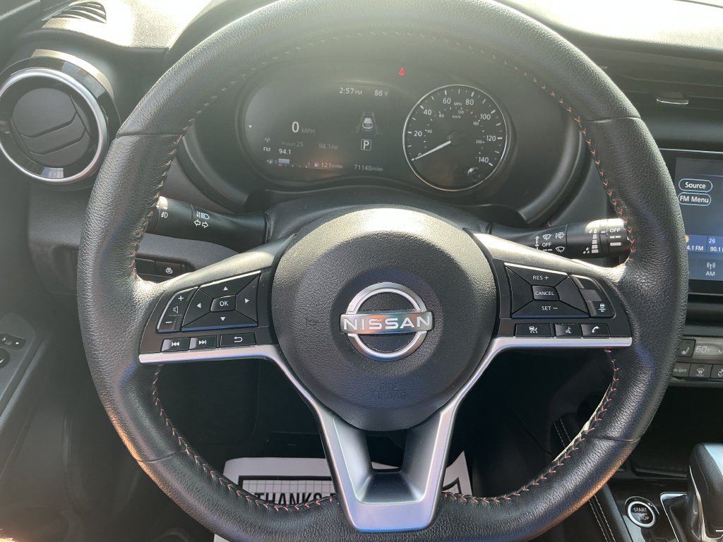 Used 2023 Nissan Kicks SR w/ SR Premium Package FWD image 22