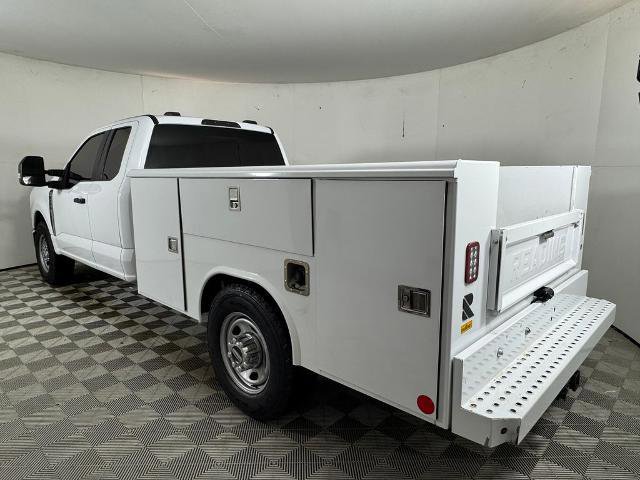 Certified 2024 Ford F350 XL w/ XL Chrome Package RWD image 4