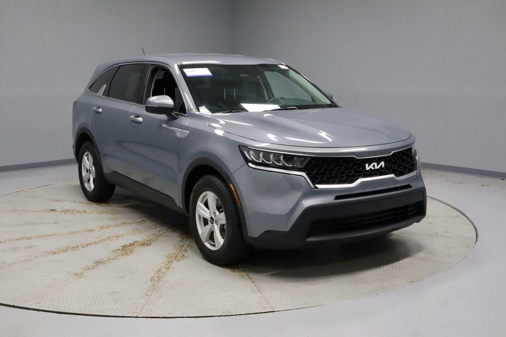 Used 2023 Kia Sorento LX