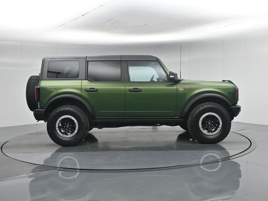 Certified 2023 Ford Bronco Badlands w/ Sasquatch Package AWD/4WD image 35