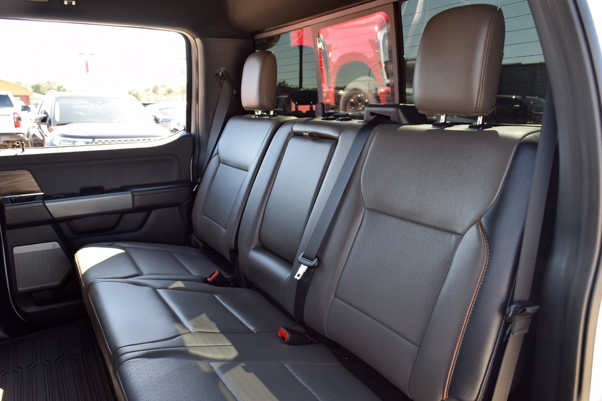 Certified 2025 Ford F150 Lariat w/ Equipment Group 502A High AWD/4WD image 19