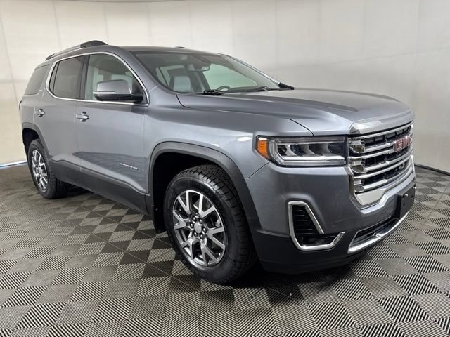 Used 2022 GMC Acadia SLT w/ Technology Package