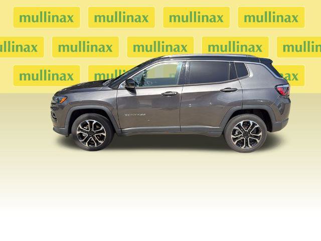 Used 2022 Jeep Compass Limited AWD/4WD image 10