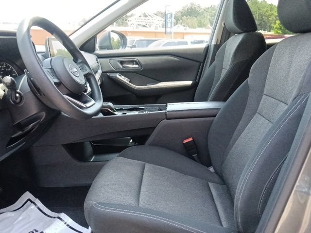 Used 2024 Nissan Rogue SV FWD image 15
