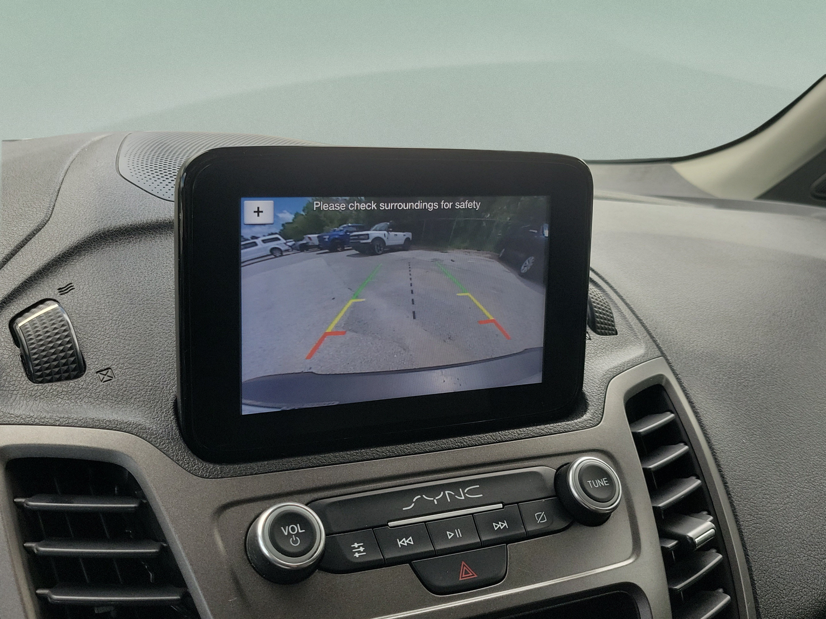 Certified 2019 Ford Transit Connect XL FWD image 20