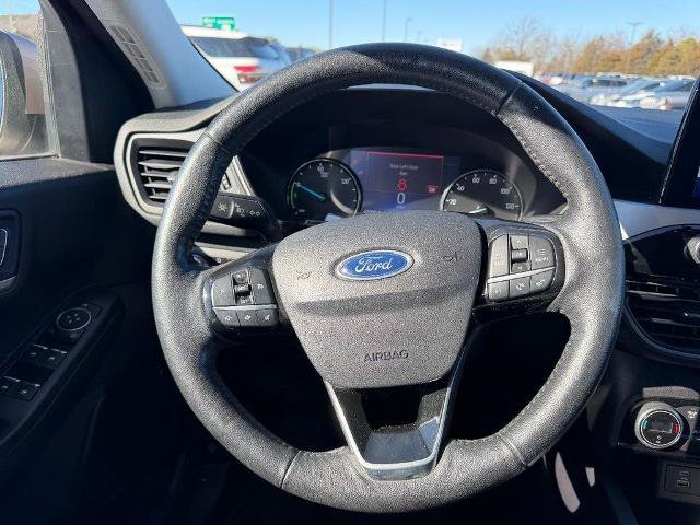 Certified 2021 Ford Escape SE w/ Cold Weather Package FWD image 11