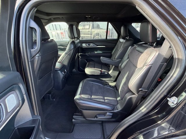 Certified 2025 Ford Explorer ST w/ Sun And Sound Package RWD image 18