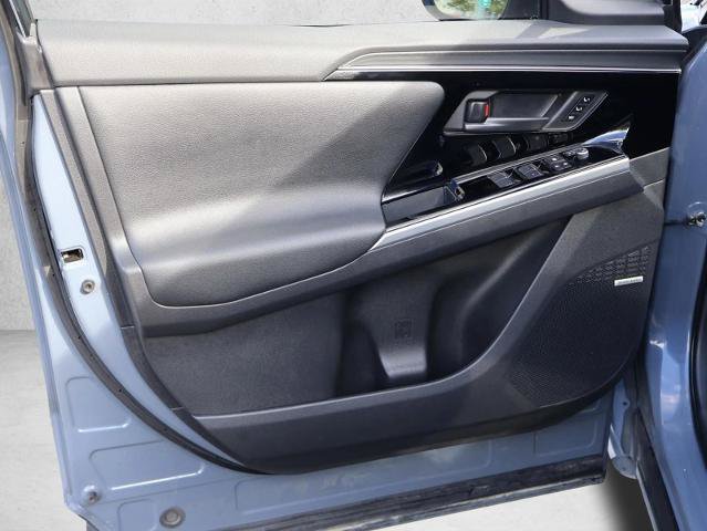 Used 2024 Subaru Solterra AWD/4WD image 11