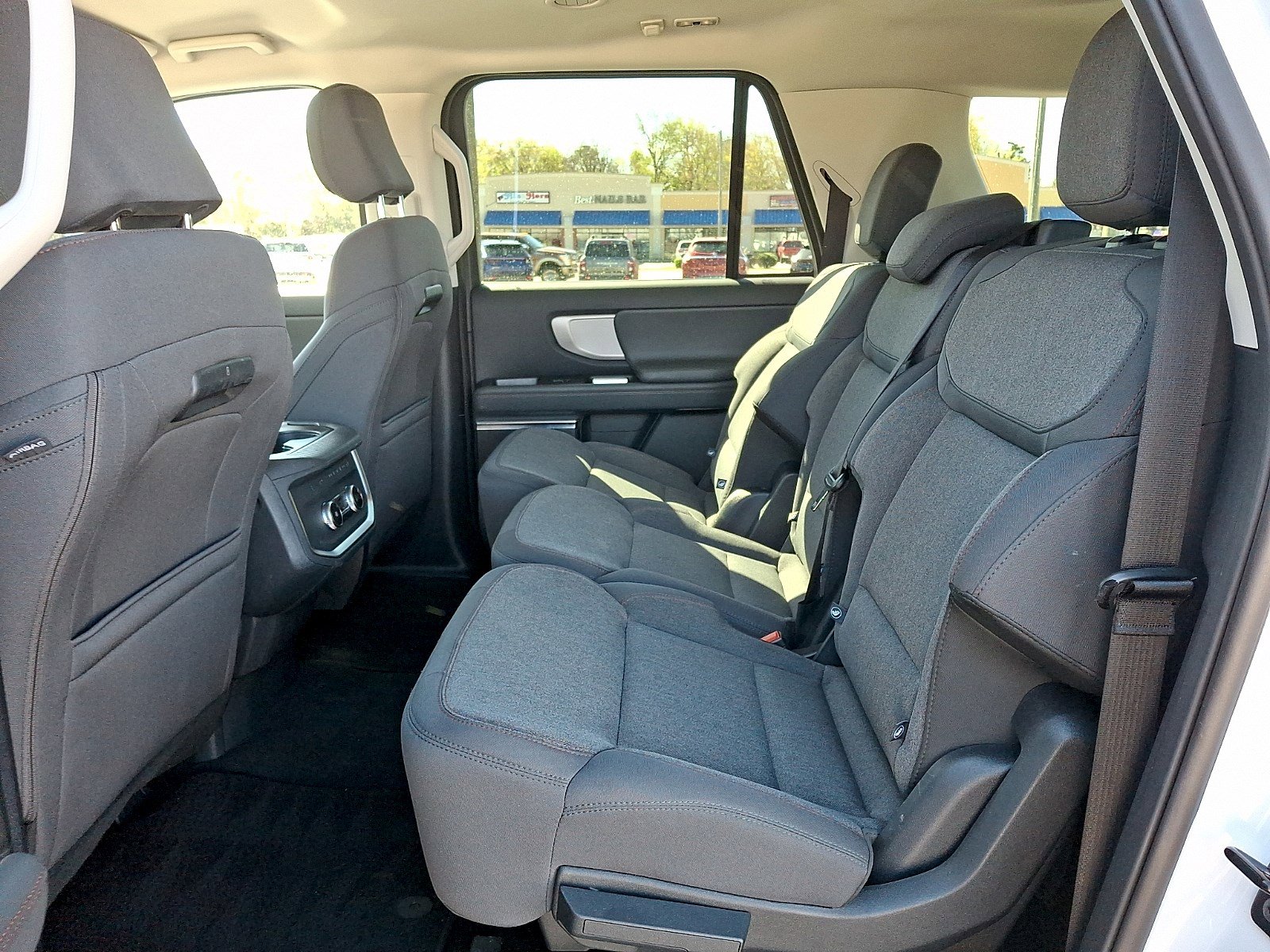 Certified 2025 Ford Expedition Max Active image 9