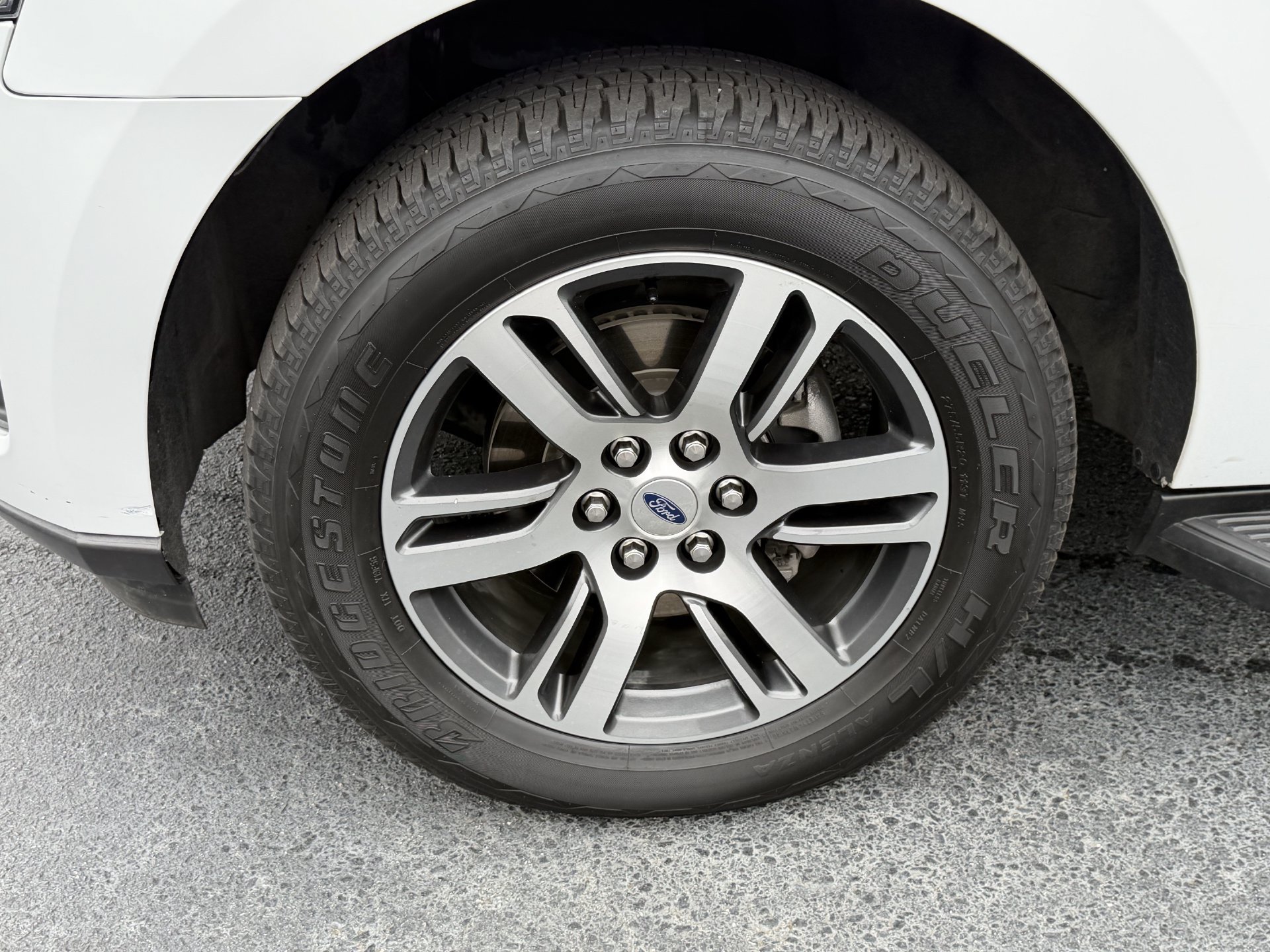 Certified 2024 Ford Expedition Max Limited AWD/4WD image 24