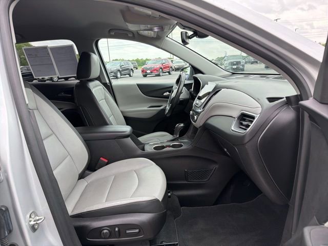 Used 2018 Chevrolet Equinox Premier AWD/4WD image 23