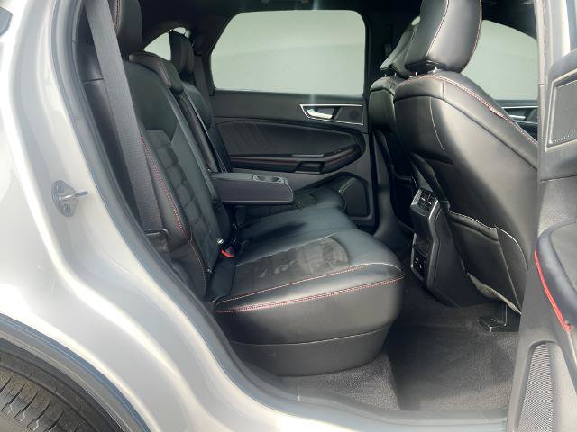 Certified 2022 Ford Edge ST-Line w/ Class II Trailer Tow Package AWD/4WD image 38