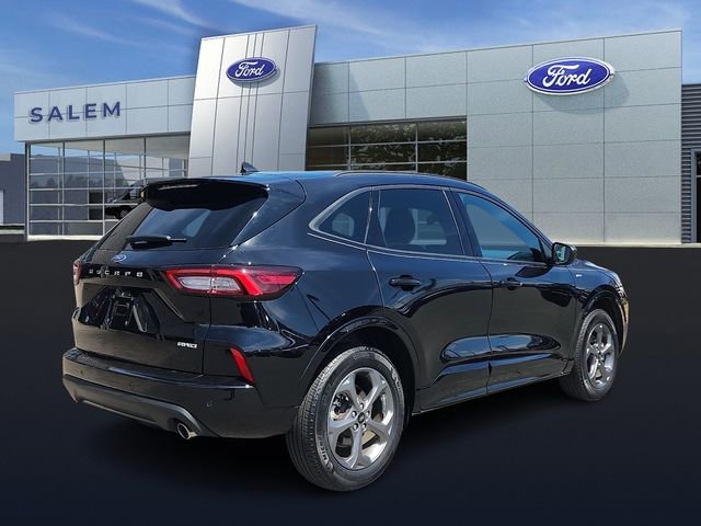 Certified 2024 Ford Escape ST-Line w/ Tech Pack #1 AWD/4WD image 3