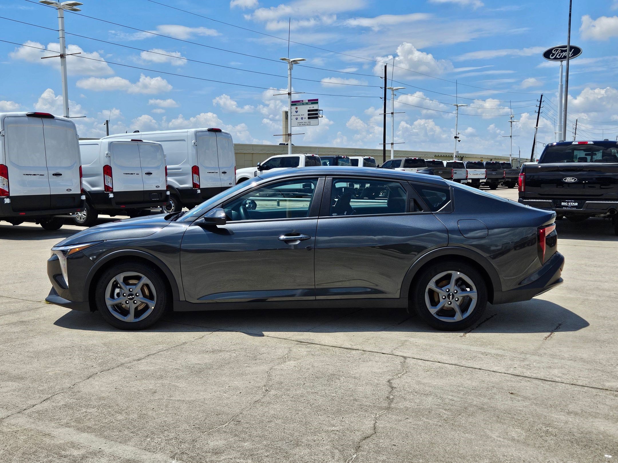 Used 2025 Kia K4 FWD image 9