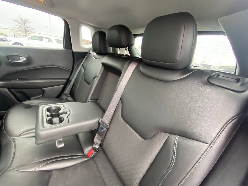 Used 2021 Jeep Compass Latitude image 22