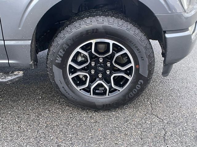 Certified 2023 Ford F150 XLT w/ Equipment Group 302A High image 11