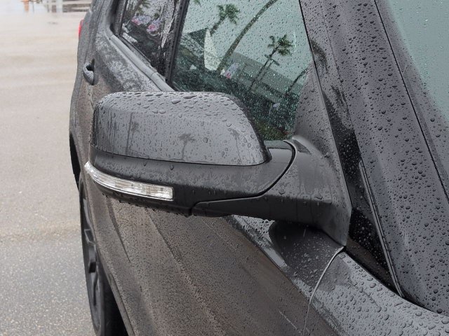 Certified 2019 Ford Explorer XLT w/ Equipment Group 202A FWD image 12
