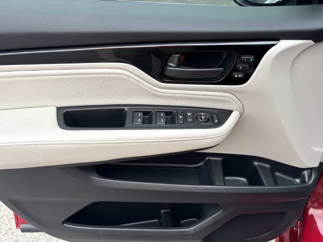 Used 2026 Honda Odyssey Touring image 23