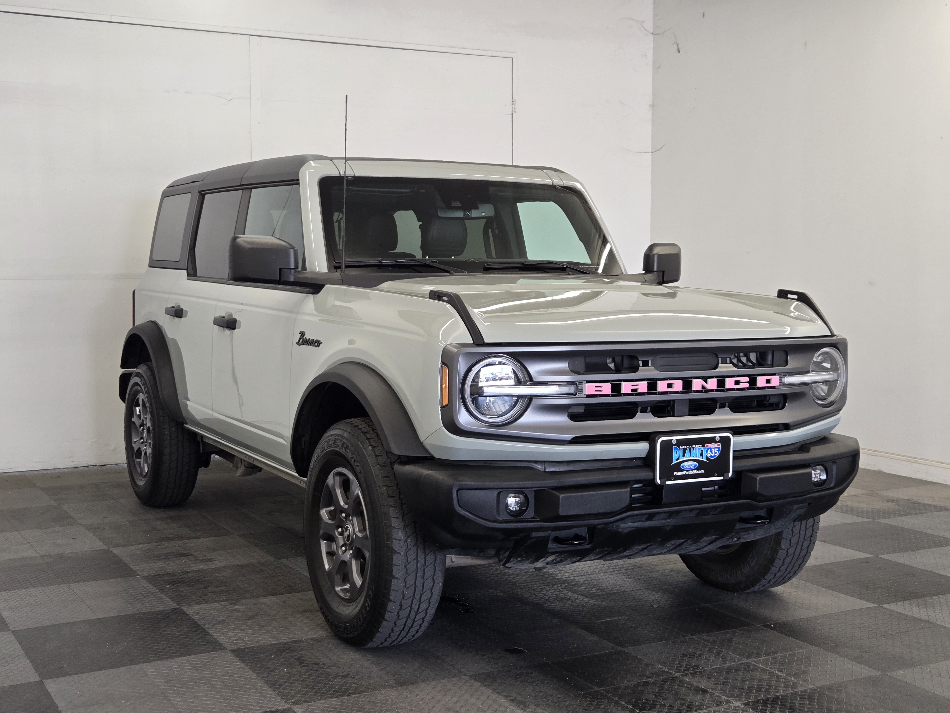 Certified 2024 Ford Bronco Big Bend AWD/4WD image 2