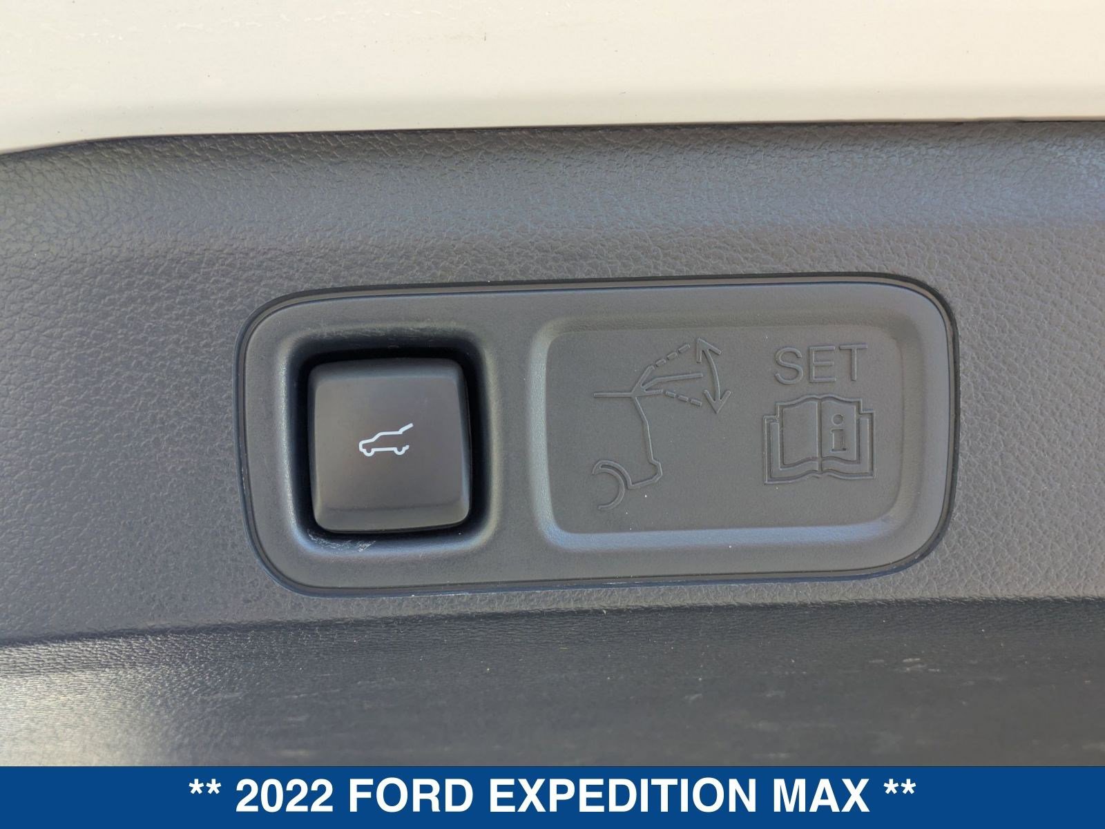 Certified 2022 Ford Expedition Max XLT image 14