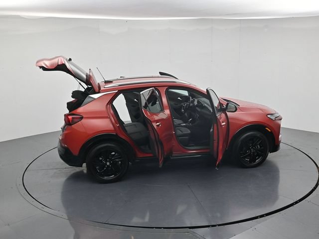 Used 2024 Buick Encore GX Sport Touring FWD image 48