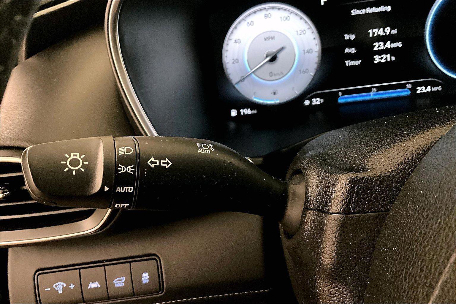 Used 2022 Hyundai Santa Fe Calligraphy image 30