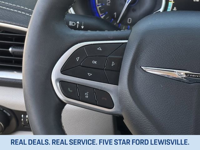 Used 2024 Chrysler Pacifica Limited image 17