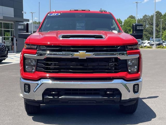 Used 2025 Chevrolet Silverado 3500 LT w/ Convenience Package AWD/4WD image 8