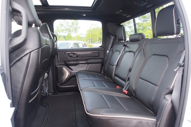Used 2025 RAM 1500 Limited AWD/4WD image 21