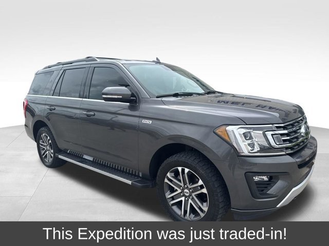 Certified 2018 Ford Expedition XLT w/ Equipment Group 202A AWD/4WD image 1