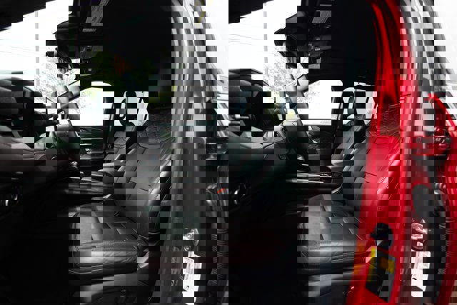 Certified 2025 Ford Explorer Platinum w/ Ultimate Package AWD/4WD image 14