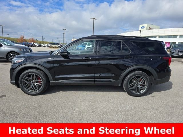 Certified 2025 Ford Explorer ST-Line w/ ST-Line Street Pack image 6