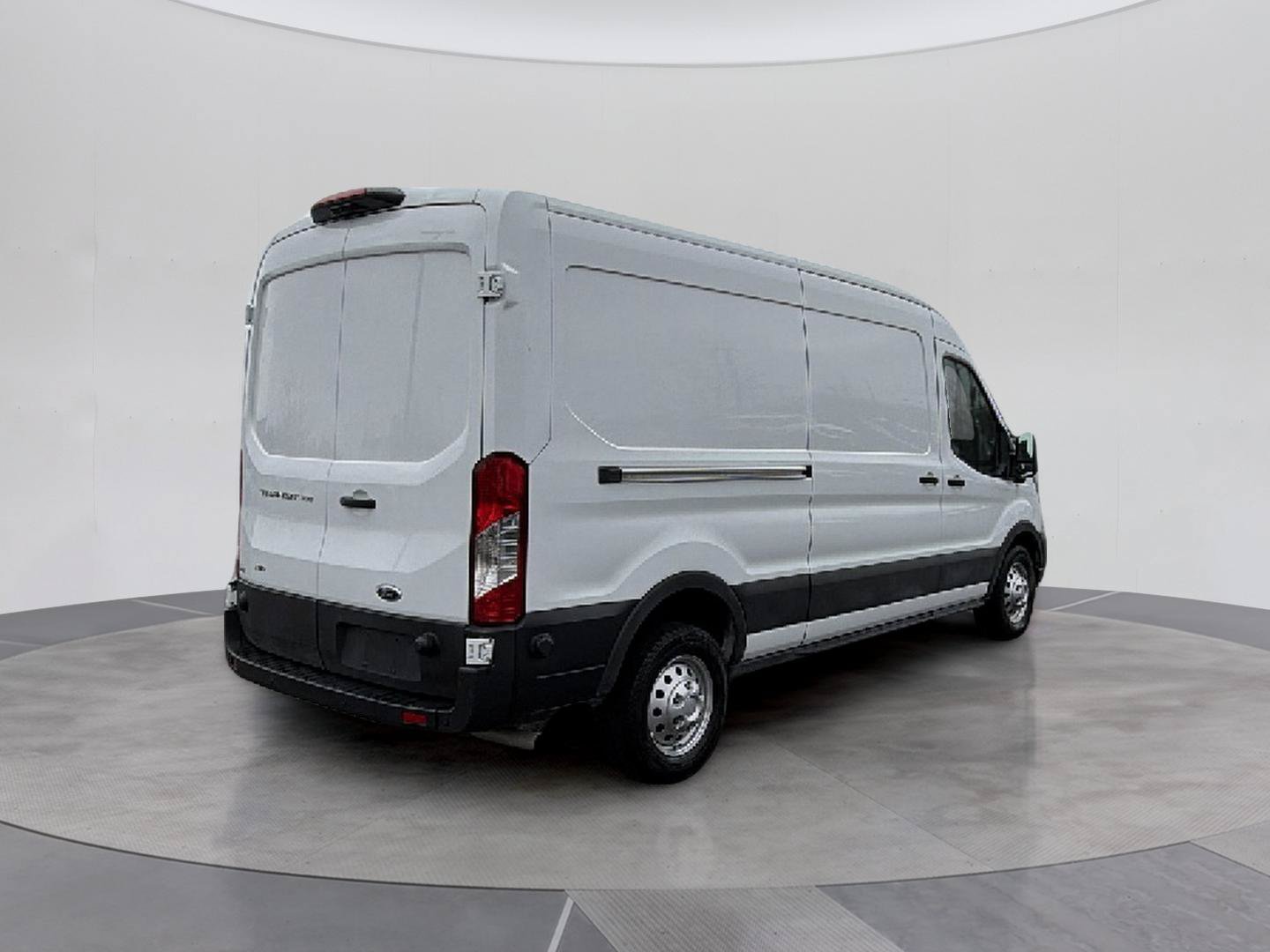 Certified 2024 Ford Transit 350 148 Medium Roof AWD image 5