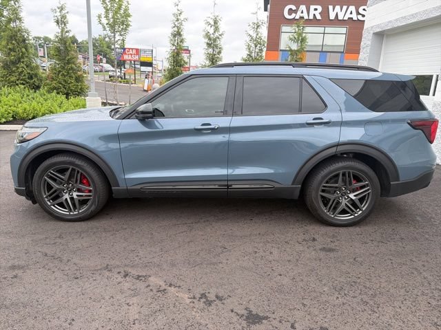 Certified 2025 Ford Explorer ST w/ Sun And Sound Package AWD/4WD image 3