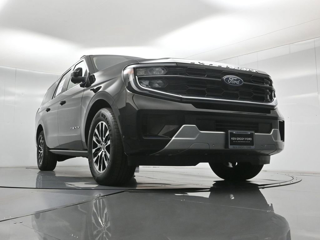 Certified 2025 Ford Expedition Max Platinum AWD/4WD image 5