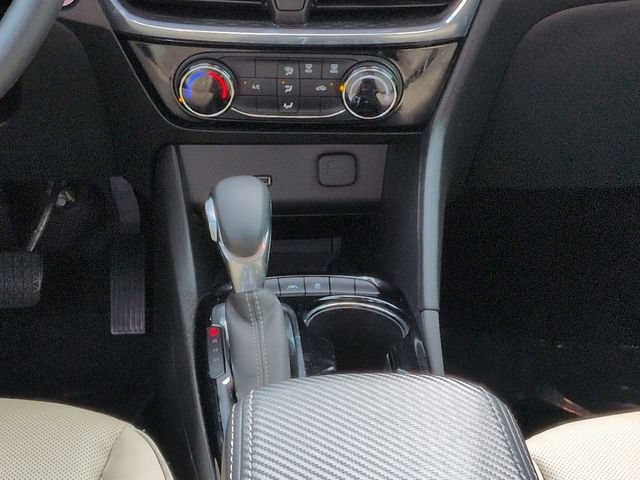 Used 2024 Buick Encore GX Sport Touring w/ Black Roof Package FWD image 19
