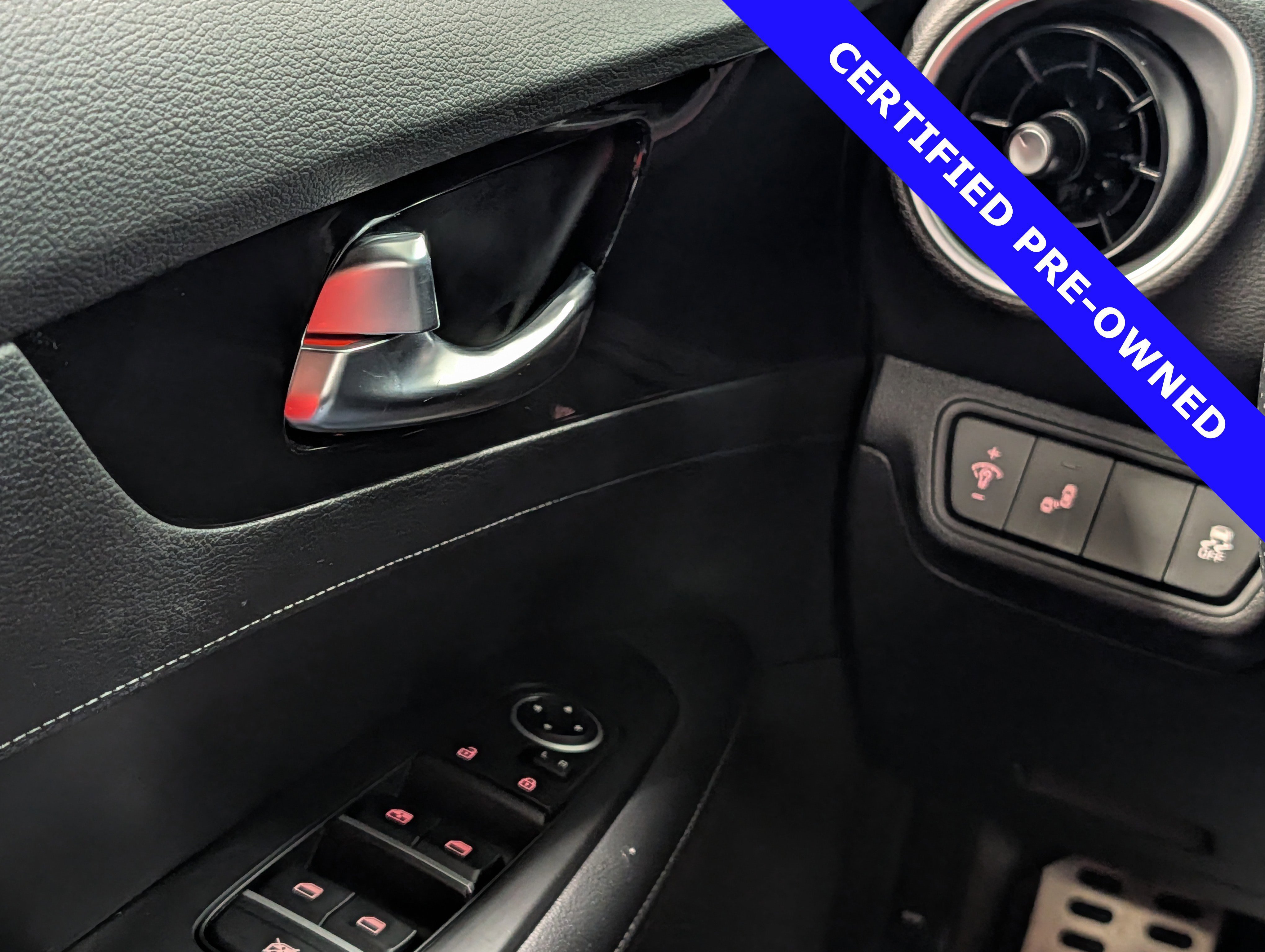 Used 2024 Kia Forte GT-Line w/ GT-Line Premium Package image 22