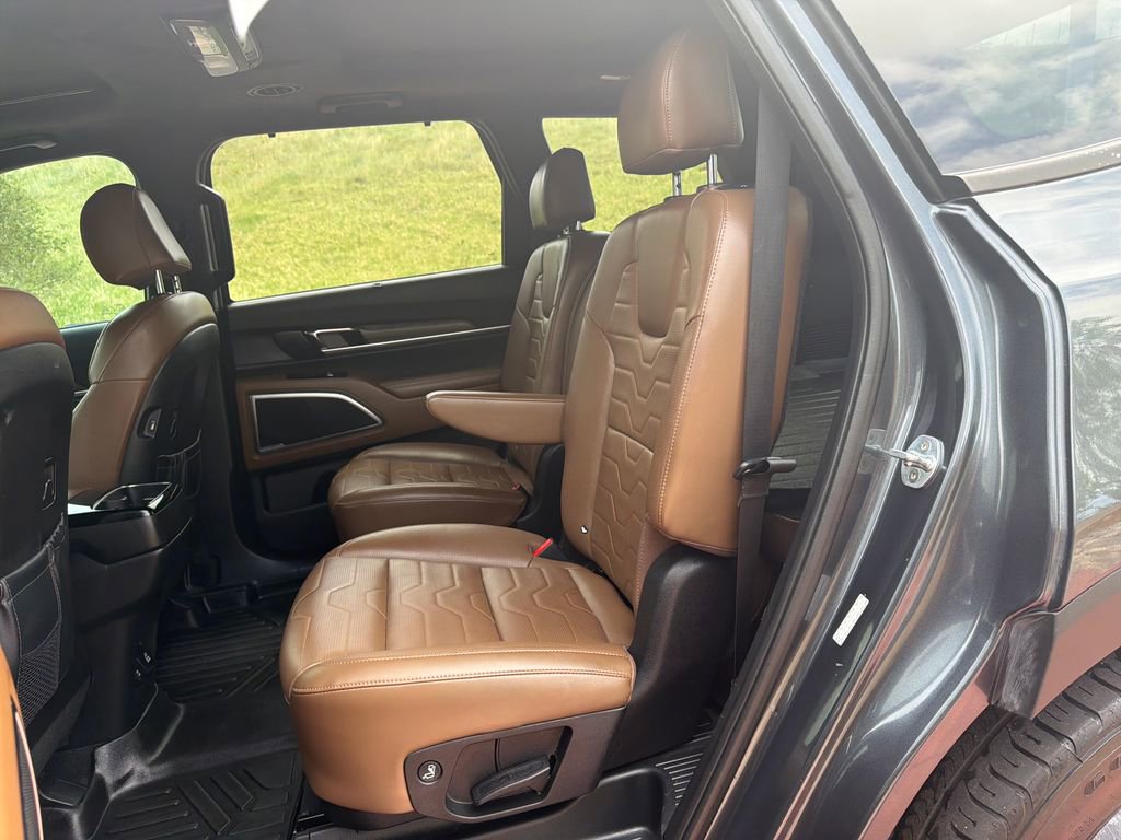 Used 2022 Kia Telluride SX w/ SX Prestige Package AWD/4WD image 23