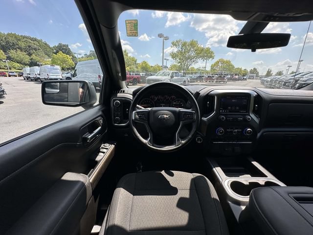 Used 2022 Chevrolet Silverado 1500 LT Trail Boss w/ Bed Protection Package AWD/4WD image 6