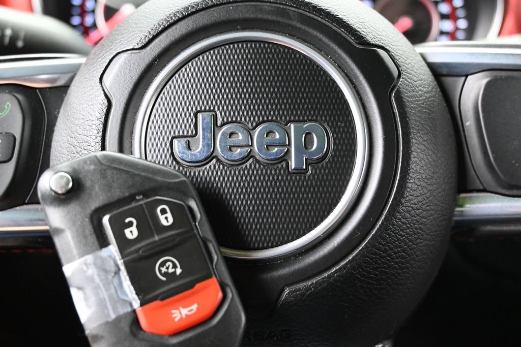 Used 2021 Jeep Gladiator Rubicon AWD/4WD image 47