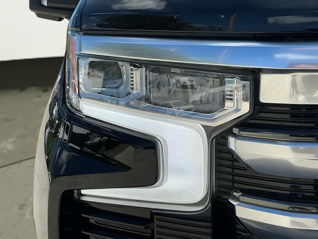 Used 2024 Chevrolet Silverado 1500 High Country image 16