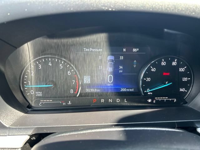 Certified 2022 Ford Explorer XLT w/ Equipment Group 202A AWD/4WD image 17