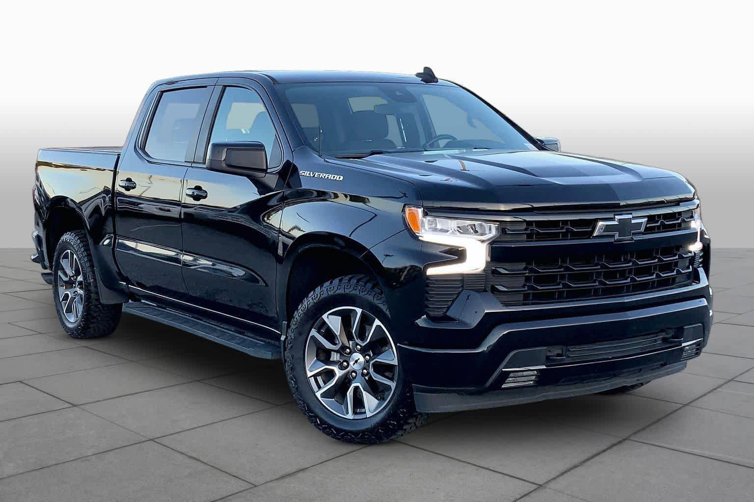 Used 2023 Chevrolet Silverado 1500 RST w/ Protection Package RWD image 3