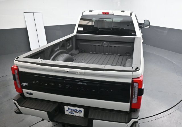 Certified 2026 Ford F350 Platinum AWD/4WD image 19