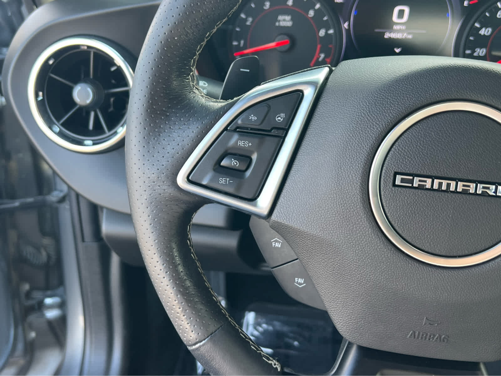 Used 2019 Chevrolet Camaro SS RWD image 26